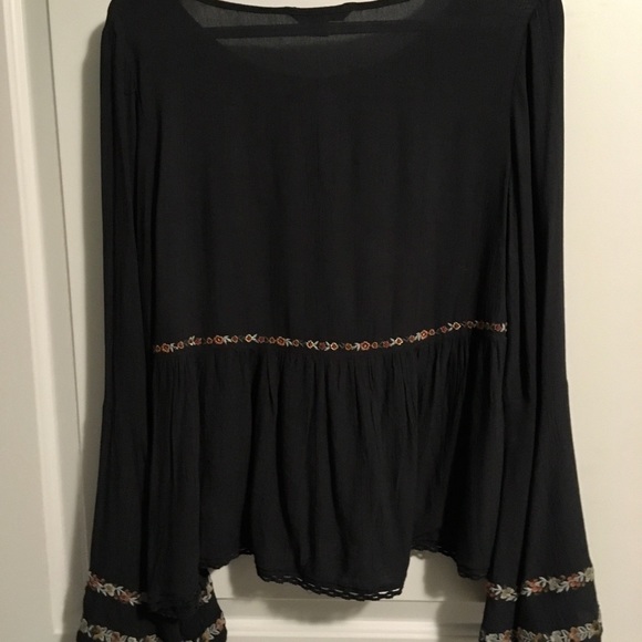 BOGO FREE - Embroidered Blouse - Picture 2 of 3